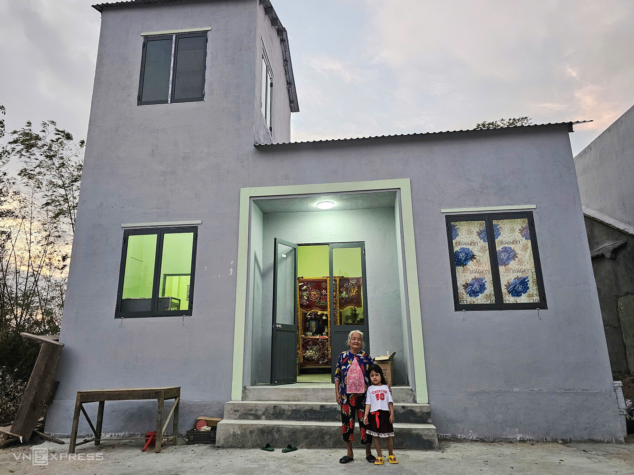 Những căn nhà mới ở rốn lũ Đắk Lắk - 10