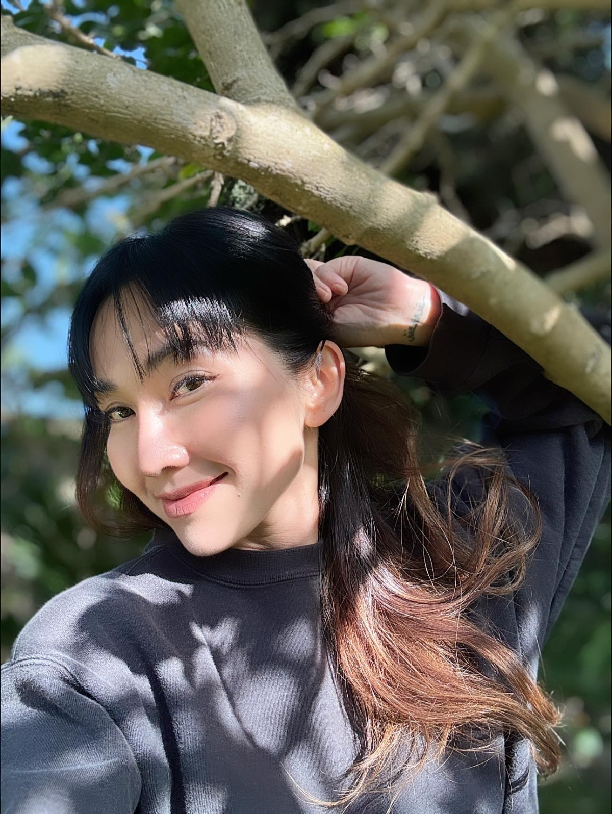 Nhan sắc tuổi 44 của mẹ đơn thân Kim Hiền - 3