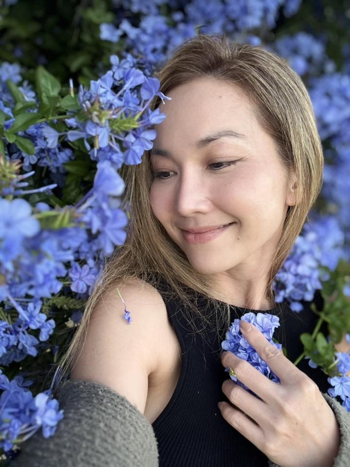 Nhan sắc tuổi 44 của mẹ đơn thân Kim Hiền - 7