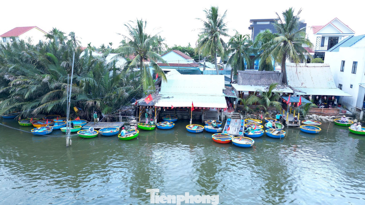 Có Gì Ở Ngôi Làng Giữa Rừng Dừa Nước Được Forbes Vinh Danh? Vẻ Đẹp Yên Bình