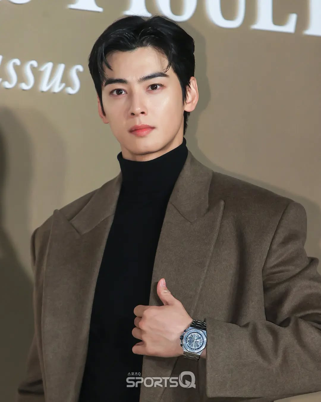 Nam ca sĩ Cha Eun Woo. Ảnh: SportsQ