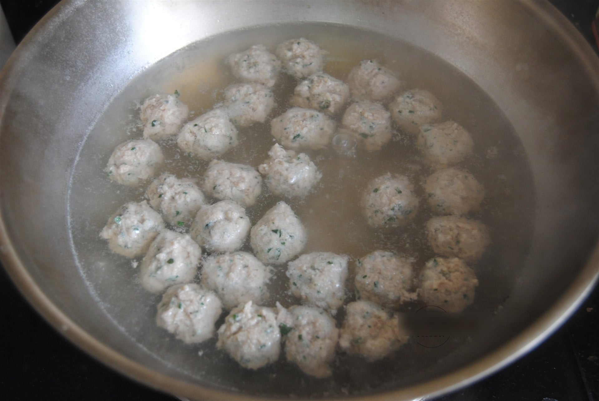 Loại rau dại có hương thơm độc nhất vô nhị, có thể ngăn ngừa cảm lạnh, kết hợp với thịt heo thành món ngon tuyệt - 6