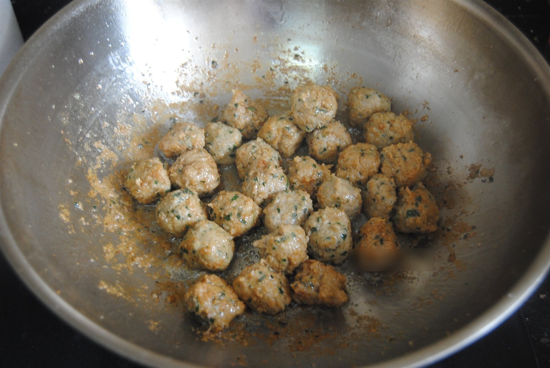 Loại rau dại có hương thơm độc nhất vô nhị, có thể ngăn ngừa cảm lạnh, kết hợp với thịt heo thành món ngon tuyệt - 7