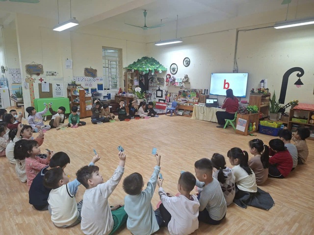 Sở GDamp;ĐT Hà Nội yêu cầu các nhà trường không tổ chức hoạt động tập trung học sinh ngoài trời khi rét đậm.