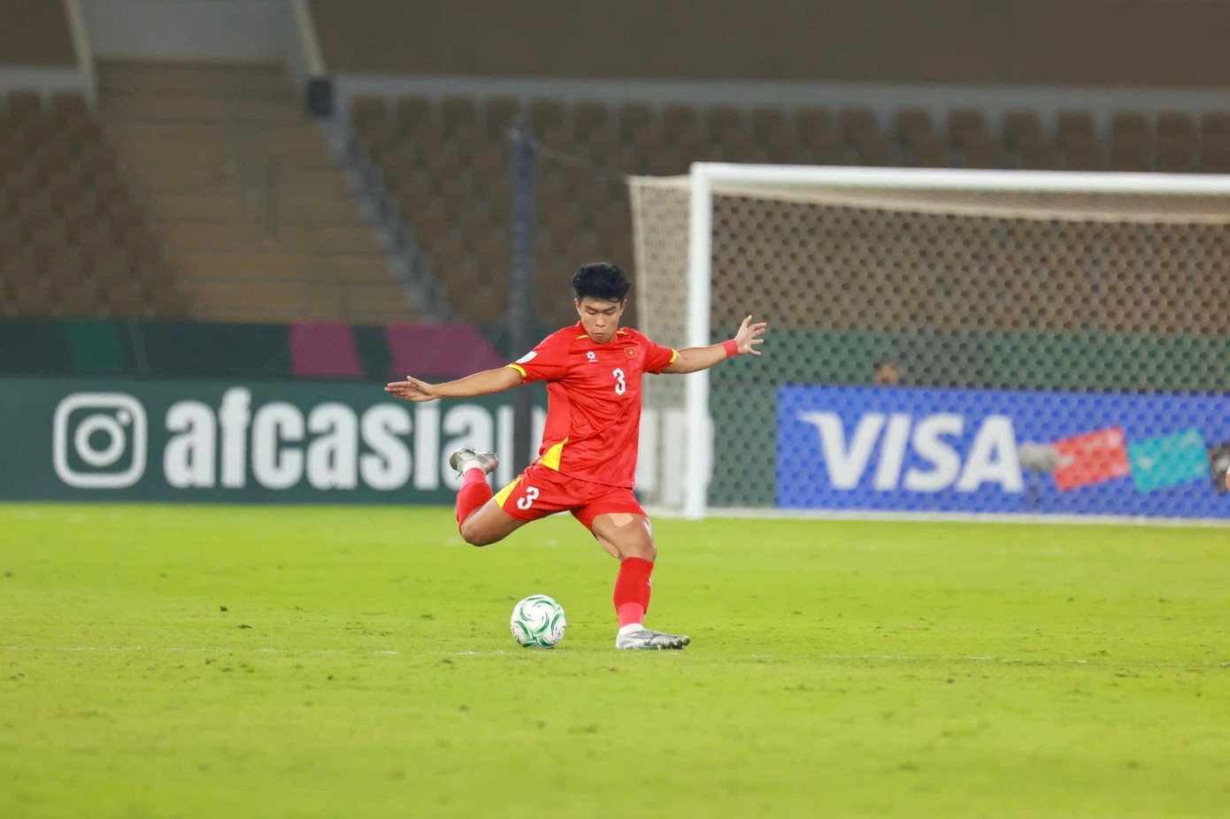 Cầu thủ Phạm Lý Đức.