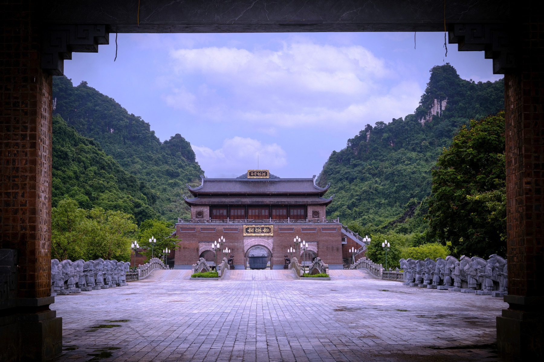 Điểm Đến Thu Hút Nhiều Người