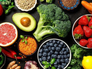 Clip Eva - Thiếu vitamin D, xương dễ yếu đi: 11 loại thực phẩm giúp hấp thu canxi hiệu quả