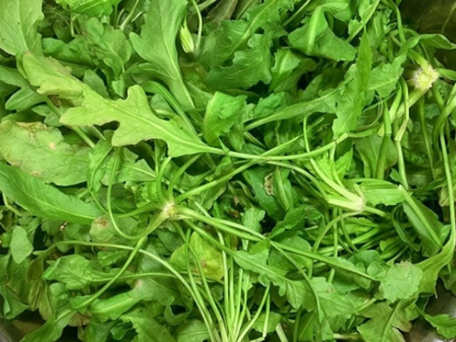 Loại rau dại ít người biết, ngon hơn rau hẹ, bổ hơn bắp cải, dưỡng gan, tốt cho mắt, làm nhân sủi cảo cực thơm