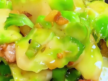 Bếp Eva - Loại rau chỉ miền núi mới có, ăn đắng ngẫm ngọt, giúp ngủ ngon, sáng mắt, giải độc, xào thịt bò ngon xỉu