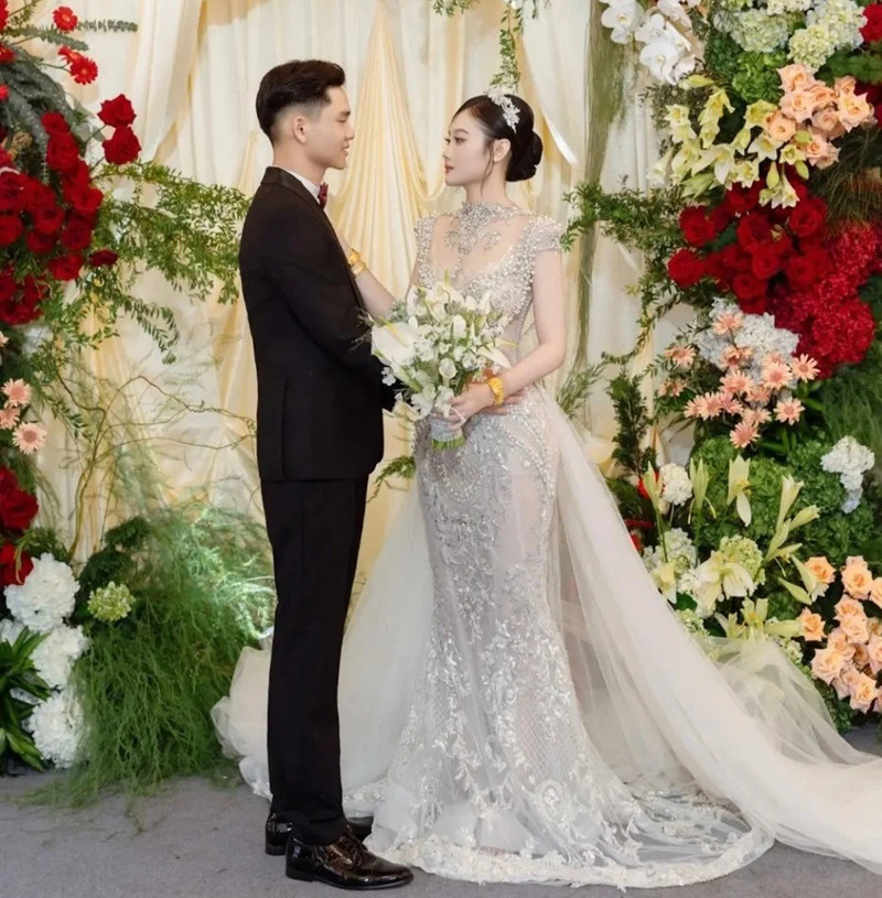 Cô dâu Tây Ninh và chú rể đến từ Campuchia