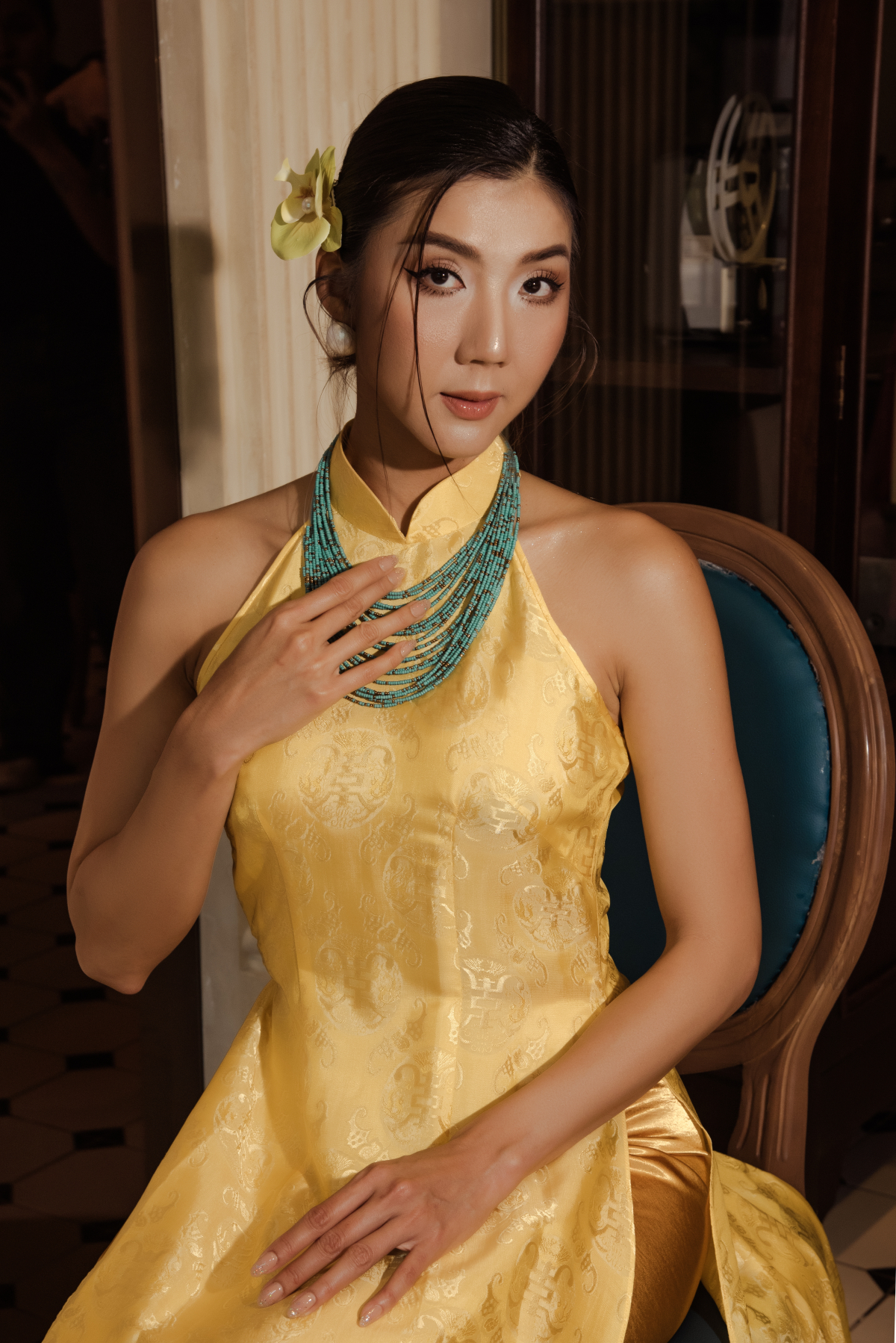 Ngọc Quyên sắm hàng chục bộ áo dài diện Tết - 5