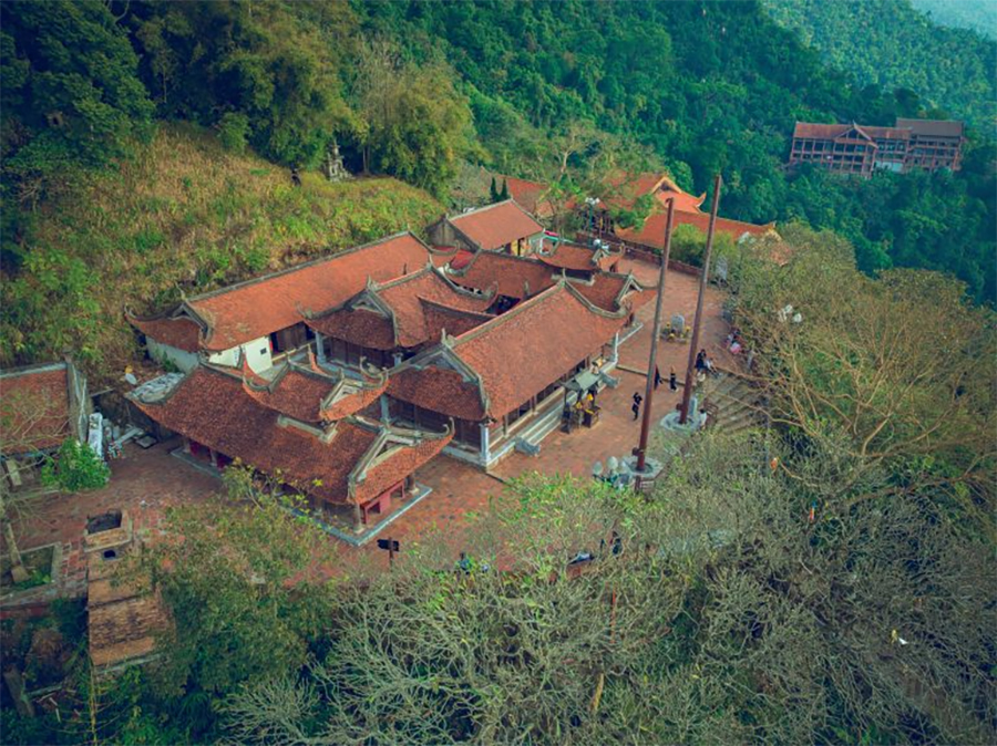 Chùa Hoa Yên Nhìn Từ Trên Cao. Ảnh: Yên Tử Tùng Lâm