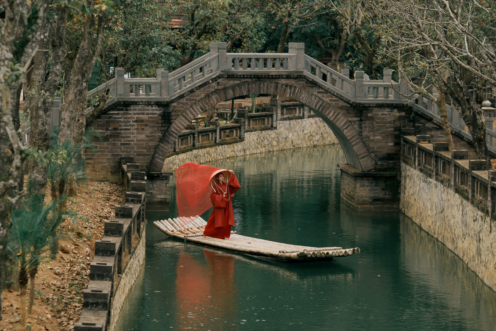 Hàng Năm, Lễ Hội Hoa Lư Và Các Nghi Lễ Tại Khu Vực Đàn Kính Thiên Được Tổ Chức Vào Ngày 10/3 Âm Lịch.