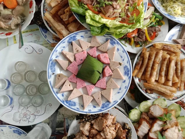 5 dấu hiệu nhận biết giò chả có hàn the: Tôi ước ai cũng biết để tránh mua nhầm dịp Tết - 1