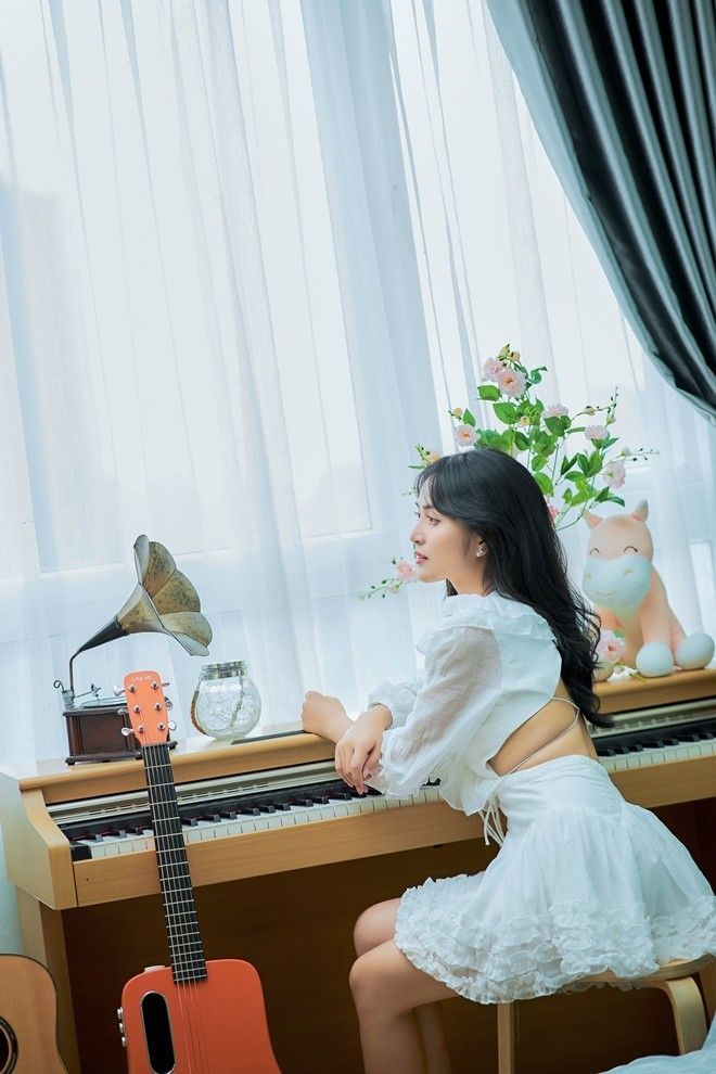 Góc đam mê trong ngôi nhà của Duyên Quỳnh.