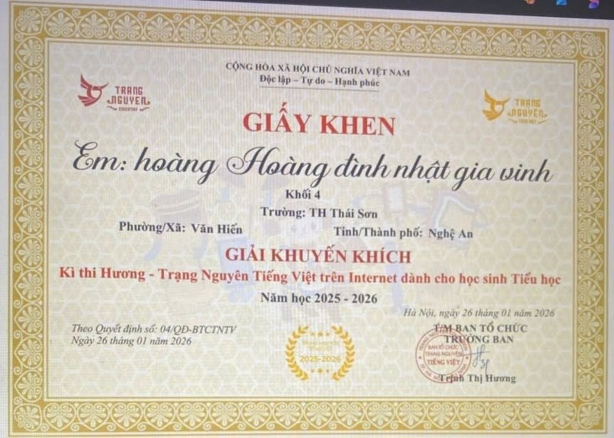 Xôn xao cái tên amp;#34;lạ chưa từng thấyamp;#34; của học sinh Nghệ An trên Giấy khen Trạng Nguyên Tiếng Việt - 1