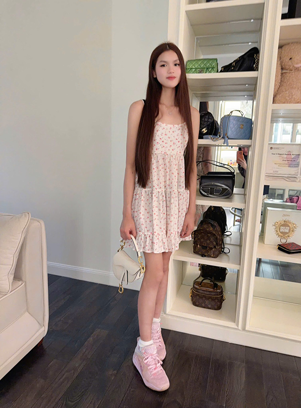 Trước đó, Olivia Hà có vẻ ngoại mập ú nhưng sau đó cô bé giảm 20kg thành công.