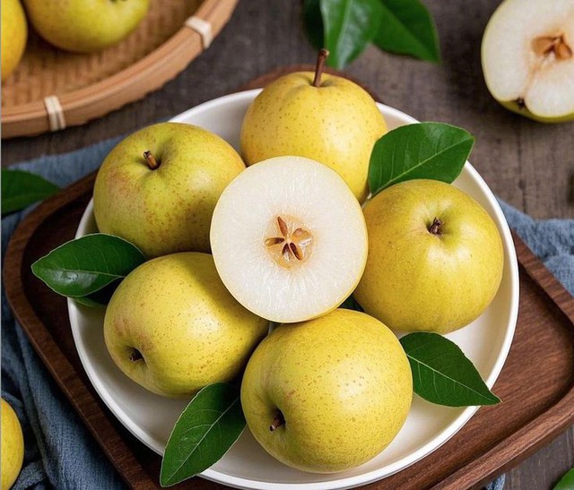 Trái cây vẫn tốt cho sức khỏe nhưng cần ăn đúng loại, đúng lượng với người axit uric cao.