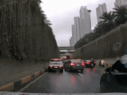 Clip Eva - Clip: Ô tô con chuyển làn va quệt xe khác rồi bỏ đi