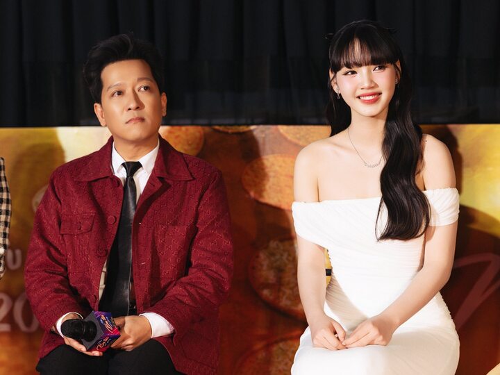 Đoàn Minh Anh đảm nhận vai nữ chính An trong phim Tết Nhà ba tôi một phòng của đạo diễn Trường Giang. Cô đóng cặp cùng diễn viên Anh Tú Atus.