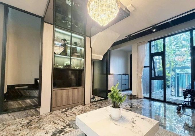 Nhà mới của Quách Thành Danh trong trung tâm thành phố.