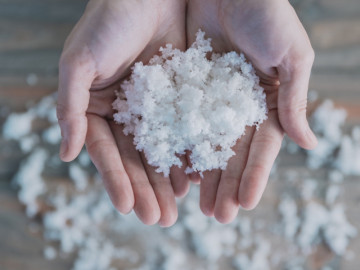 Nhà đẹp - Vì sao người Việt có tục "đầu năm mua muối, cuối năm mua vôi"?