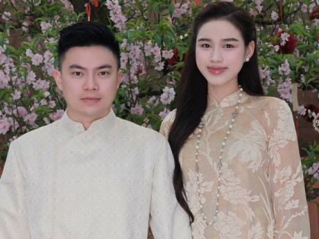 "Dâu hào môn" Đỗ Thị Hà năm đầu đón Tết ở quê chồng