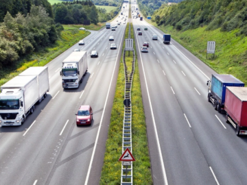 Từ 2026, hàng triệu tài xế cần nắm rõ quy định mới nhất về vượt xe và nhường đường cho xe xin vượt