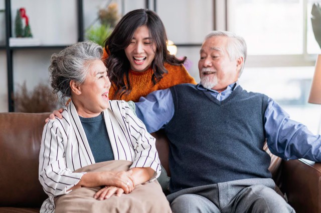 Giữ tiền dưỡng già giúp người cao tuổi duy trì cảm giác an toàn và độc lập. Ảnh minh họa