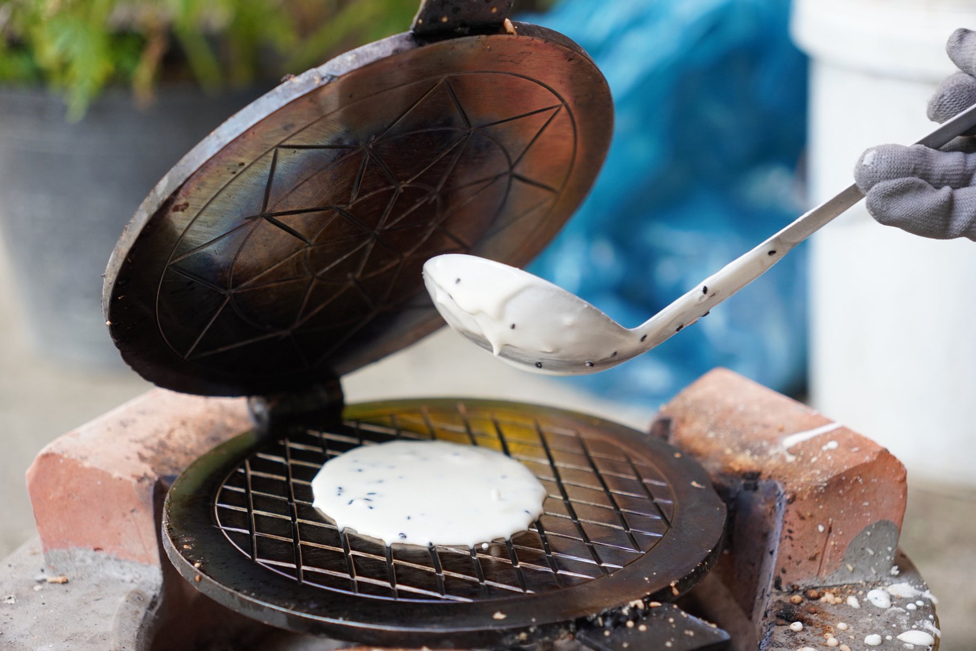 Món ngon ngày Tết ở miền Tây ăn giòn rụm, gợi nhớ tuổi thơ bao người - 4