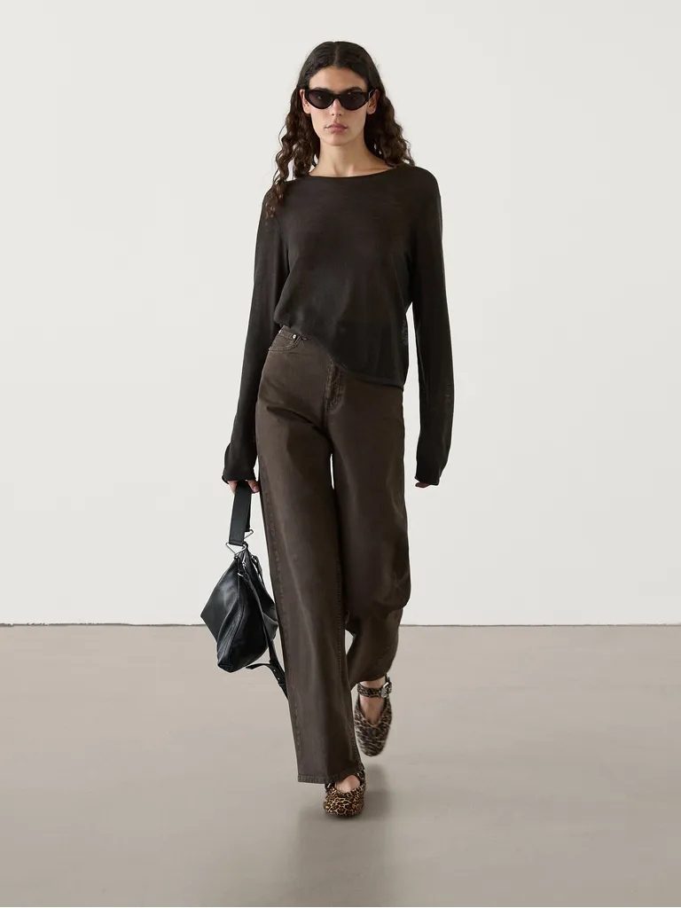 Người có gu thanh lịch ưu tiên lựa chọn những gam màu và cách ăn mặc này - 3