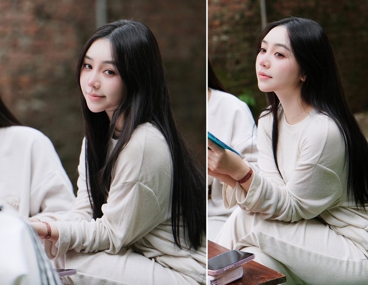 Nối sóng Gia đình trái dấu, Bước chân vào đời là bộ phim đang lên sóng giờ vàng trên VTV3. Trong phim, Quỳnh Kool đảm nhận vai nữ chính Thương - người chị cả sớm phải gánh vác gia đình sau biến cố. Nhân vật này vừa mạnh mẽ, quyết liệt, vừa chất chứa nhiều tổn thương nội tâm.