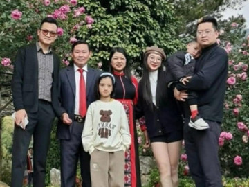 Con dâu về ngoại ăn Tết, bố mẹ chồng lái xe 9 tiếng vượt 400km về thăm