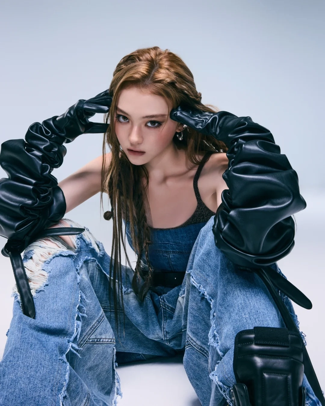 Theo Elle, cô có phong cách đa dạng, khi phóng khoáng, lúc lại nữ tính theo phong cách vintage.