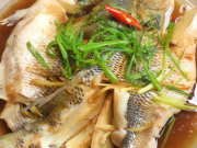 Bếp Eva - Loại cá nhiều đạm hơn cá trắm, giàu protein hơn cá rô, ít xương, không tanh, làm món này giữ trọn vị ngọt tự nhiên