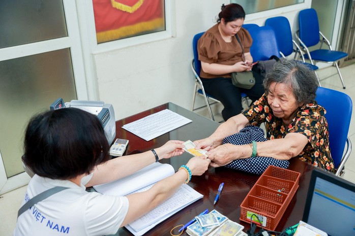 Tuổi nghỉ hưu của người lao động tiếp tục tăng theo lộ trình. Ảnh minh hoạ