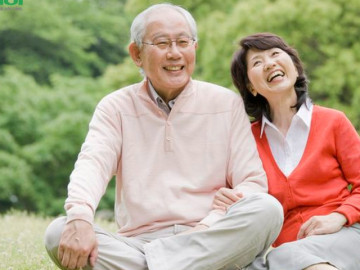 Tuổi trung niên nên sống thế nào? 4 lối sống người xưa đúc kết giúp bạn càng lớn tuổi càng an nhiên