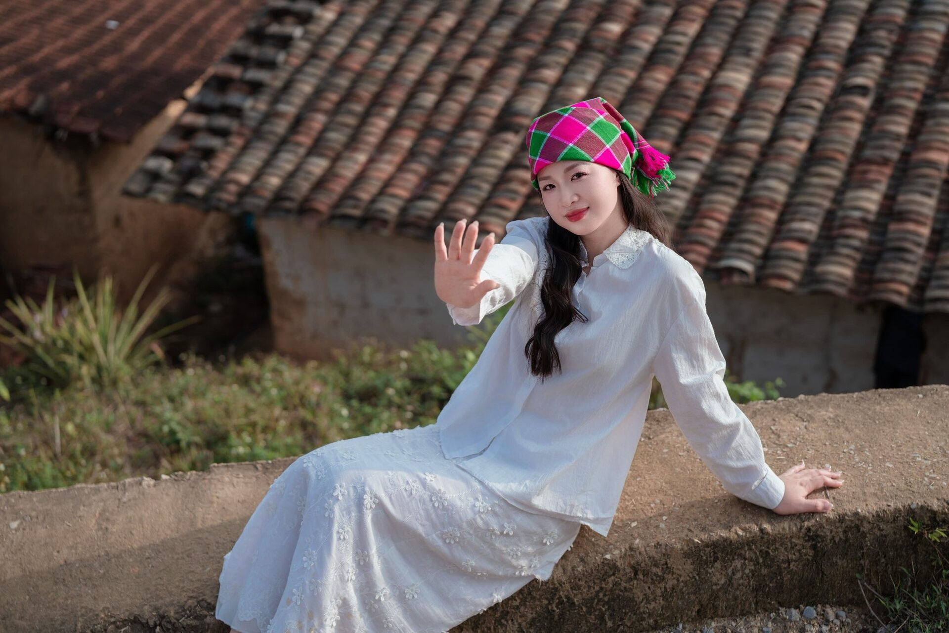 Làng cổ đẹp cách Hà Nội 2,5 giờ lái xe khiến khách liên tưởng tới Lô Lô Chải - 4