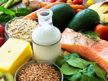 4 loại thực phẩm 'quen mặt' giúp giảm nguy cơ ung thư đại trực tràng: Nhiều người ăn mỗi ngày mà không biết đang 'tự cứu mình'