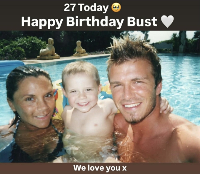 David đăng tải ảnh chuyến nghỉ dưỡng của gia đình khi Brooklyn còn nhỏ.