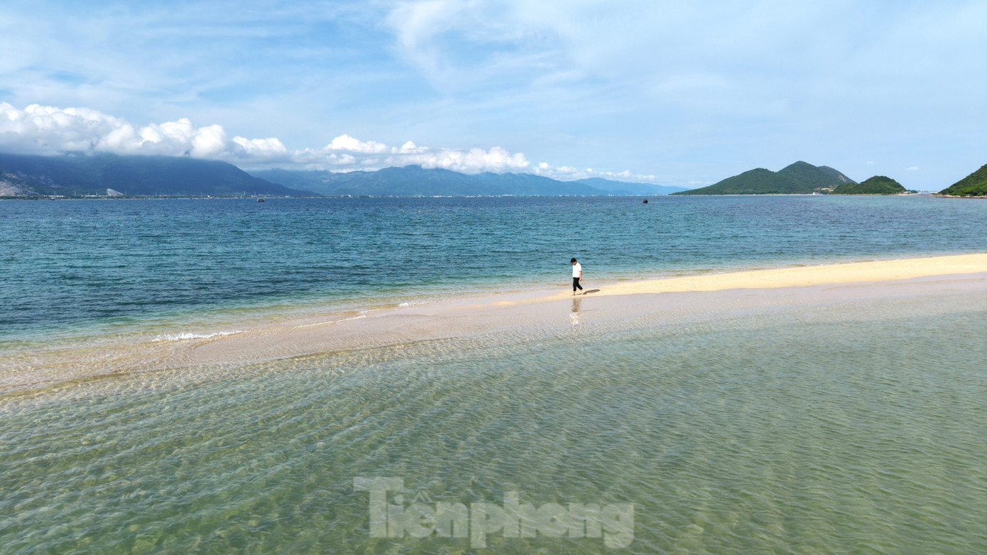 Du Khách Với Những Trải Nghiệm Thú Vị.