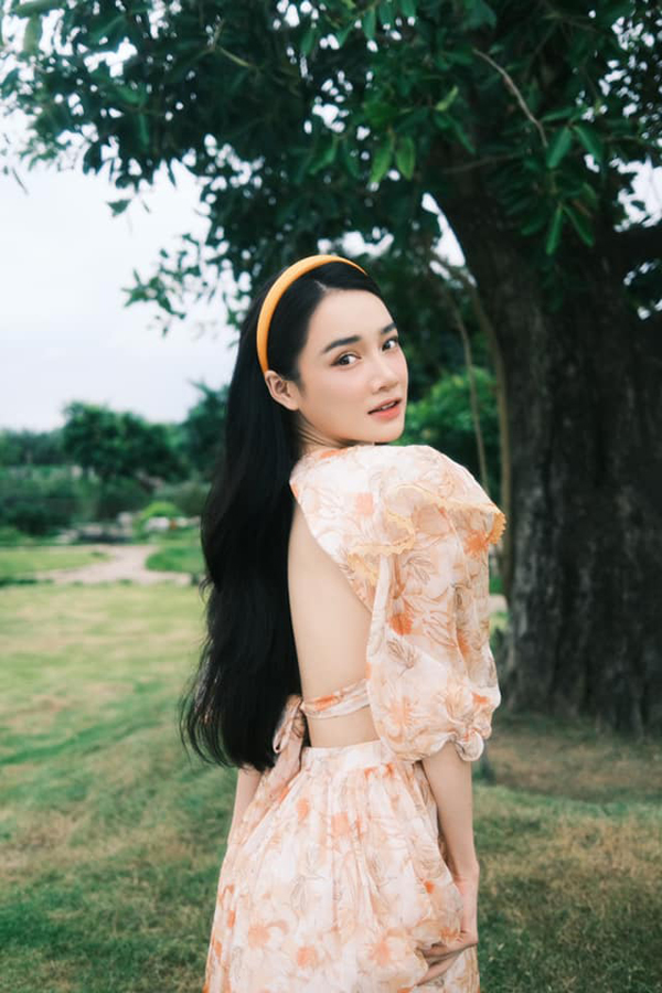 Vóc dáng khó tin sau sinh con thứ 3 của Nhã Phương - 9