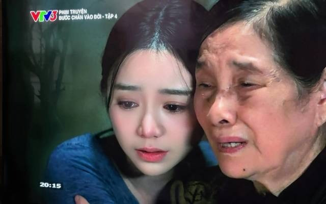 Sao nữ phim VTV gây tranh cãi vì lỗi trang điểm: Đẹp nhưng cũng cần phù hợp - 2