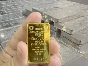 Tin tức - Người mua vàng bạc lỗ nặng