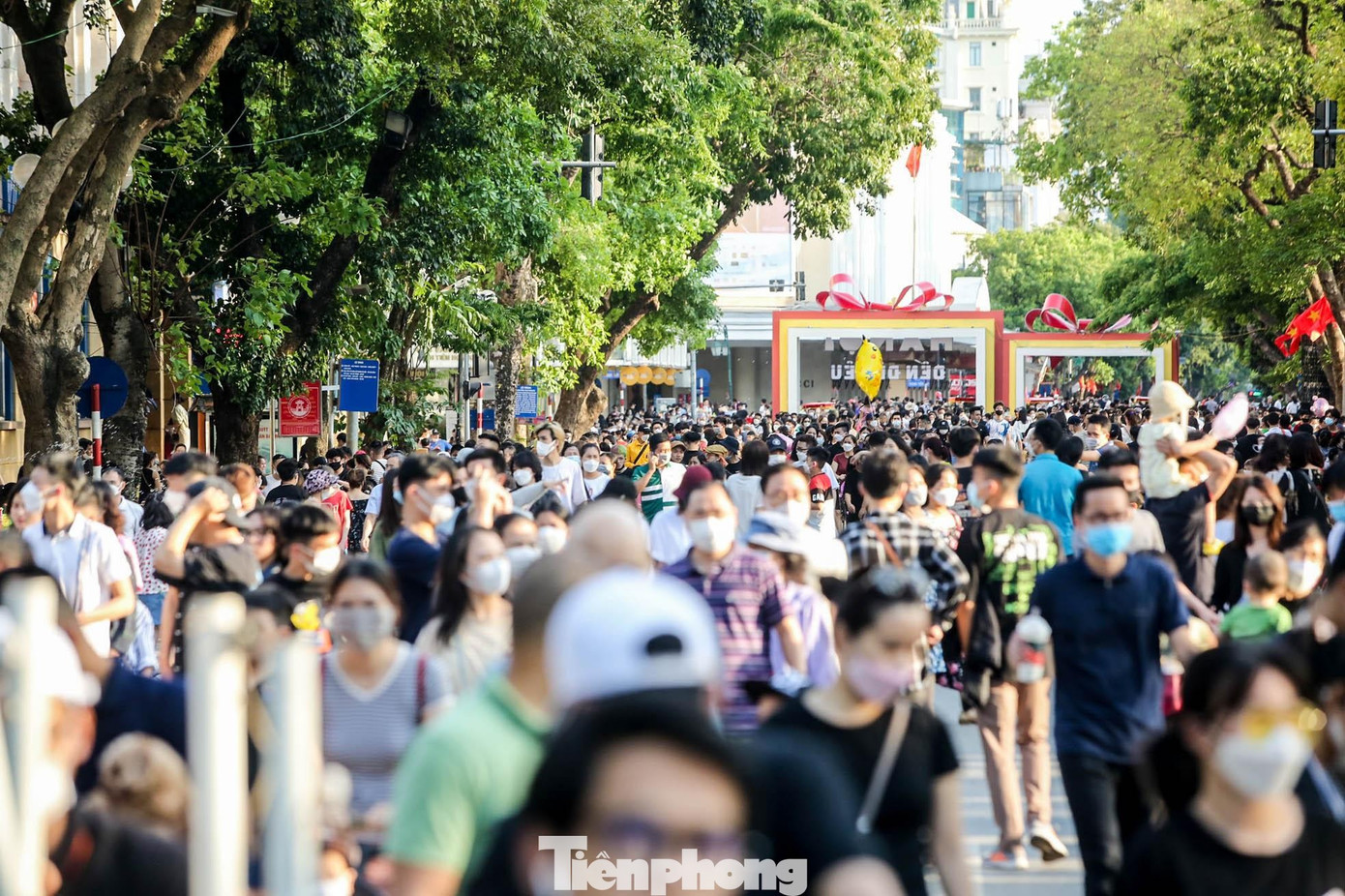 Kỳ nghỉ Giỗ Tổ Hùng Vương sẽ kéo dài 3 ngày, dịp 30/4 và 1/5 được nghỉ 4 ngày. (Ảnh Duy Phạm)