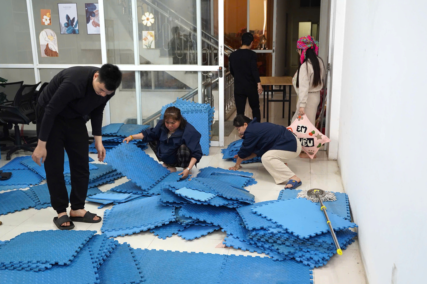 Người dân dọn dẹp nhà cửa, đón khách ở miễn phí dịp lễ hội lớn nhất Lạng Sơn - 2