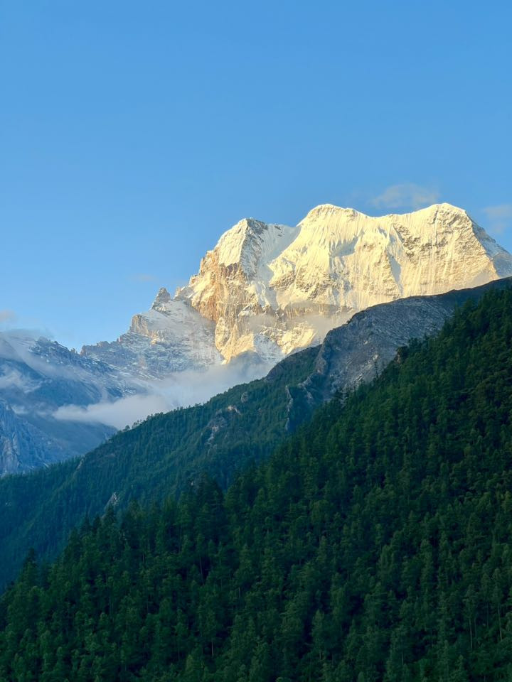 Vợ chồng ở TPHCM tiết kiệm 7 năm để cùng nhau du lịch bụi qua 14 quốc gia - 4