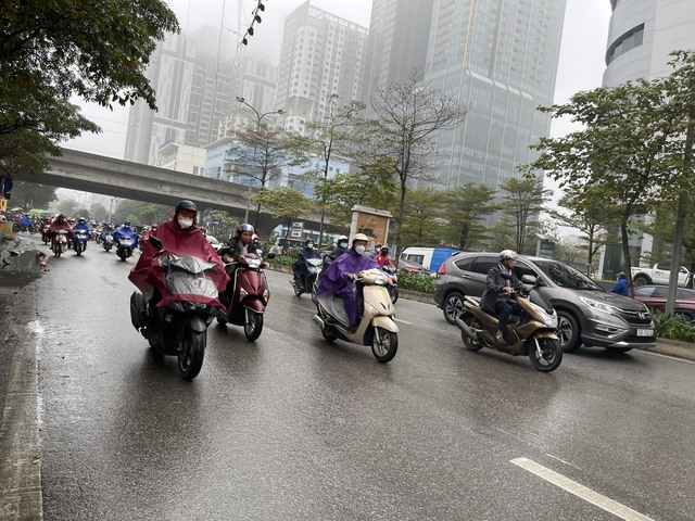Hà Nội có sương mù, mưa phùn rải rác trong ngày (Tiền Phong)