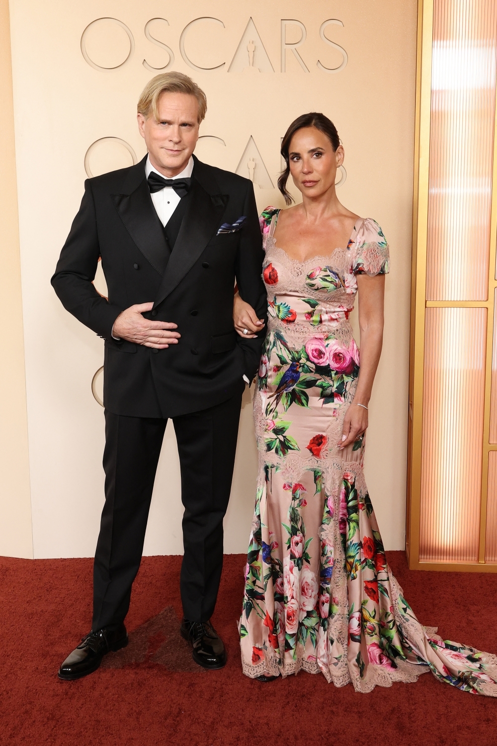 Những bộ cánh amp;#34;thảm họaamp;#34; ở Oscar 2026 - 8