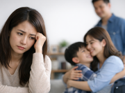 Yêu con - Chồng cũ lấy vợ mới, con trai nói thương mẹ kế hơn tôi